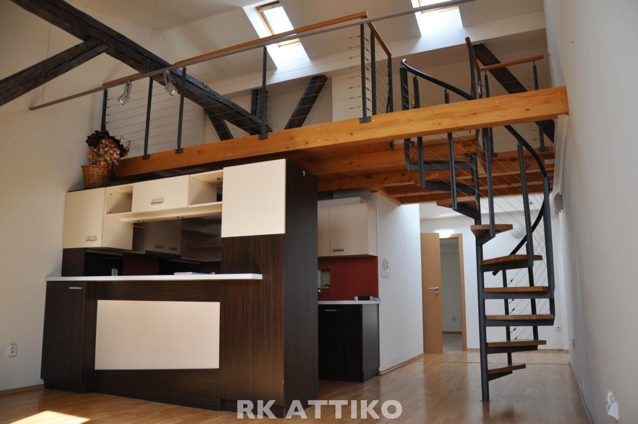 Byty, Jana Uhra, Brno, 94 m²