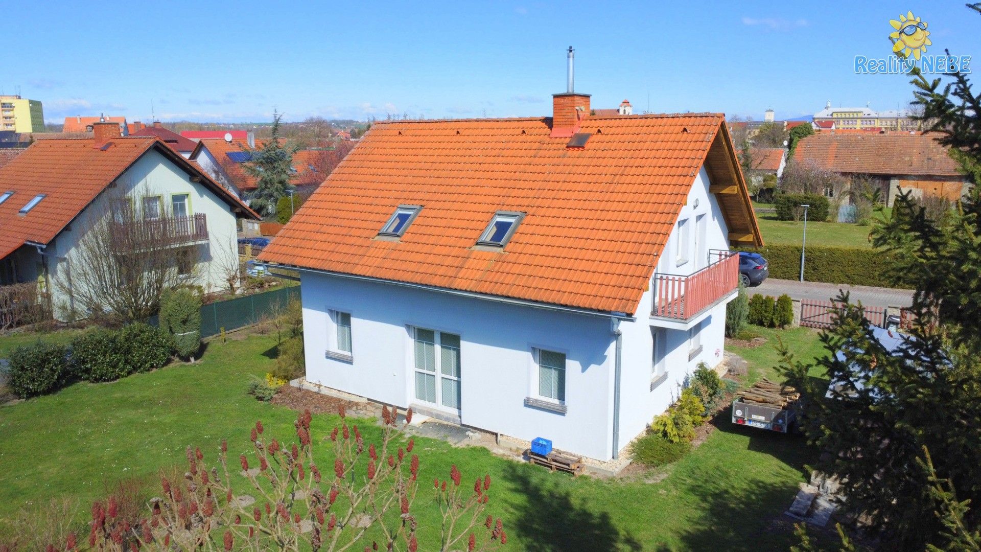 Prodej rodinný dům - Lomená, Dolní Bousov, 143 m²