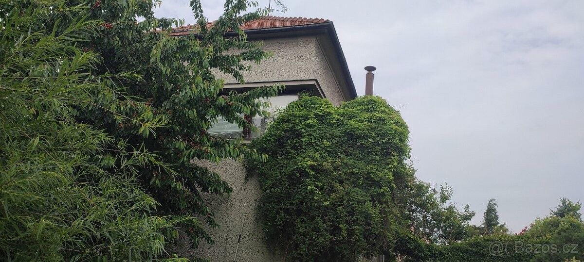 Prodej dům - Hradec Králové, 500 02, 400 m²