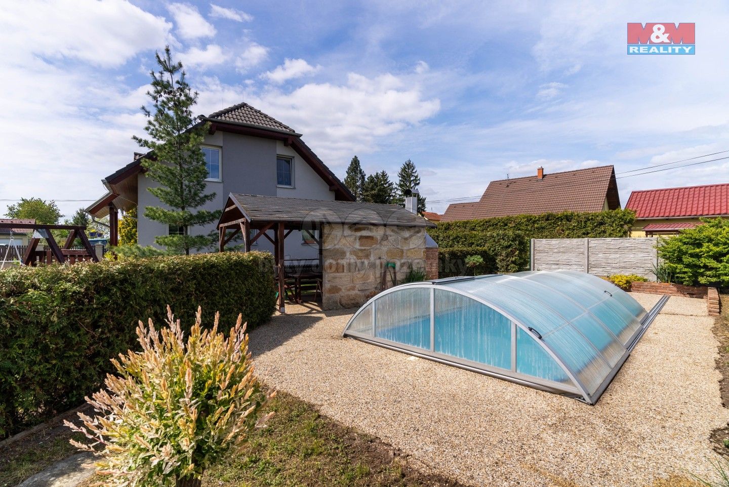 Prodej rodinný dům - Ke Křížku, Kostomlátky, 129 m²
