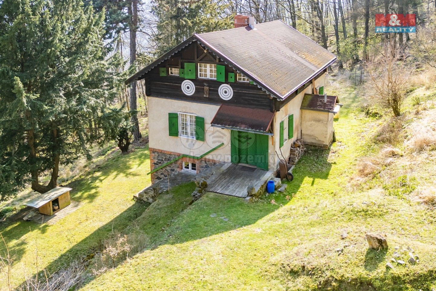 Rodinné domy, Dolní Zálezly, 148 m²