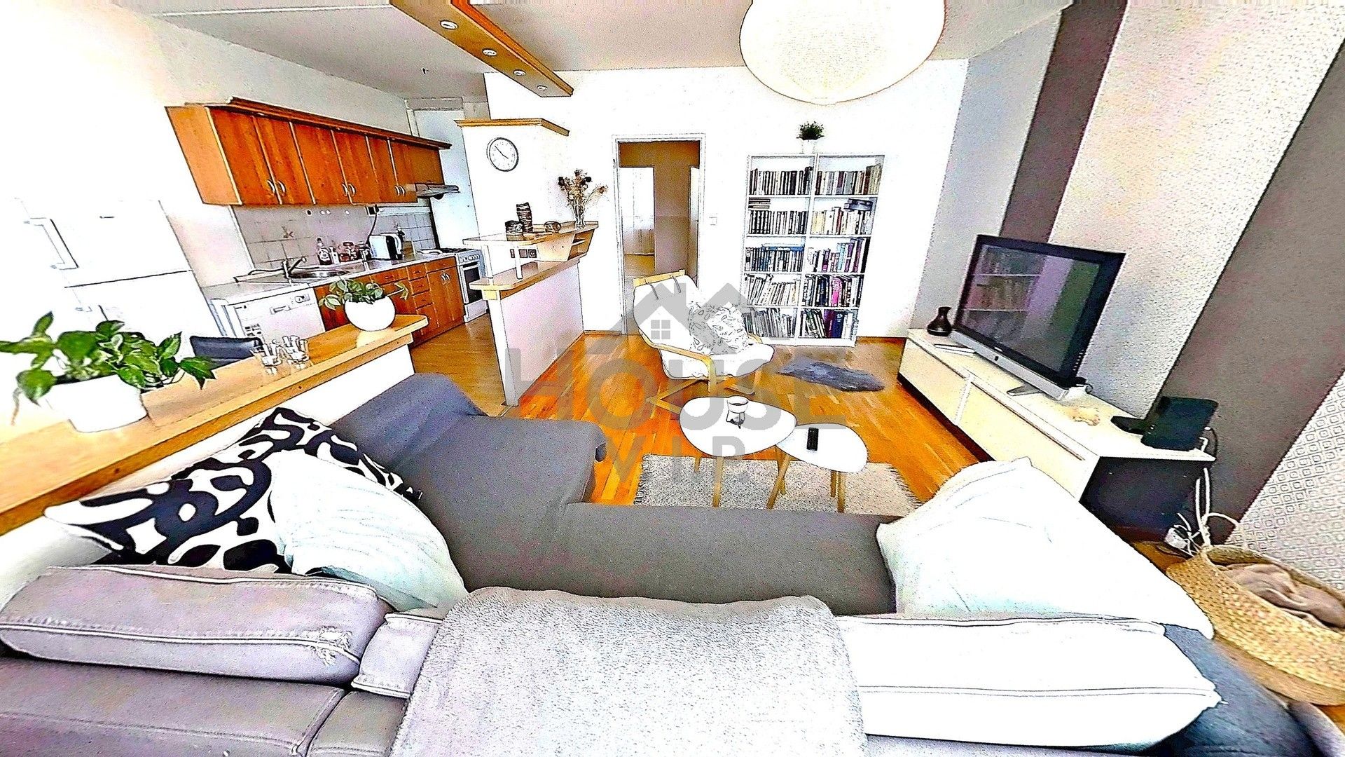 4+1, Laudova, Praha, 104 m²