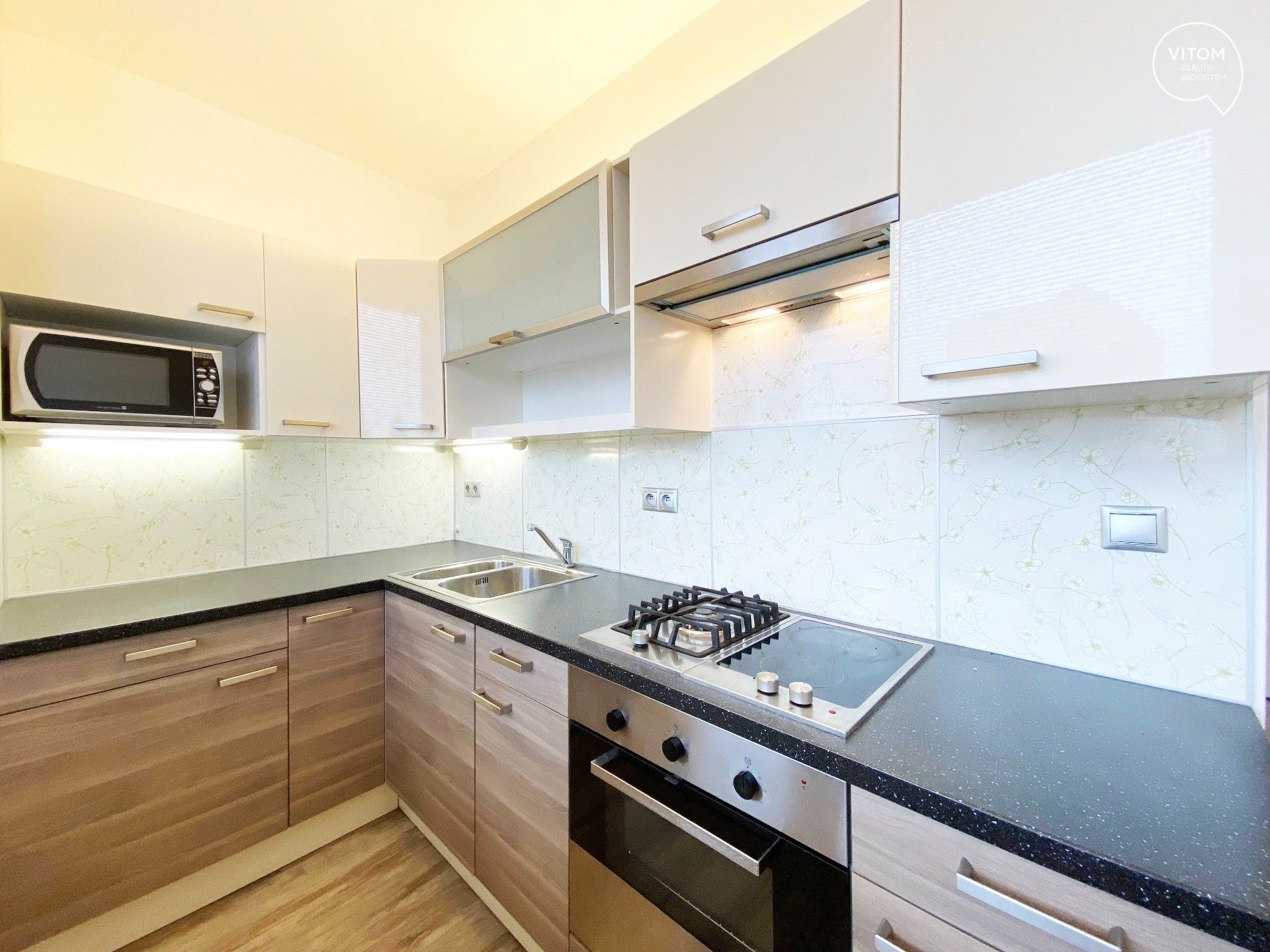 1+1, Nezvalova, Brno, 37 m²