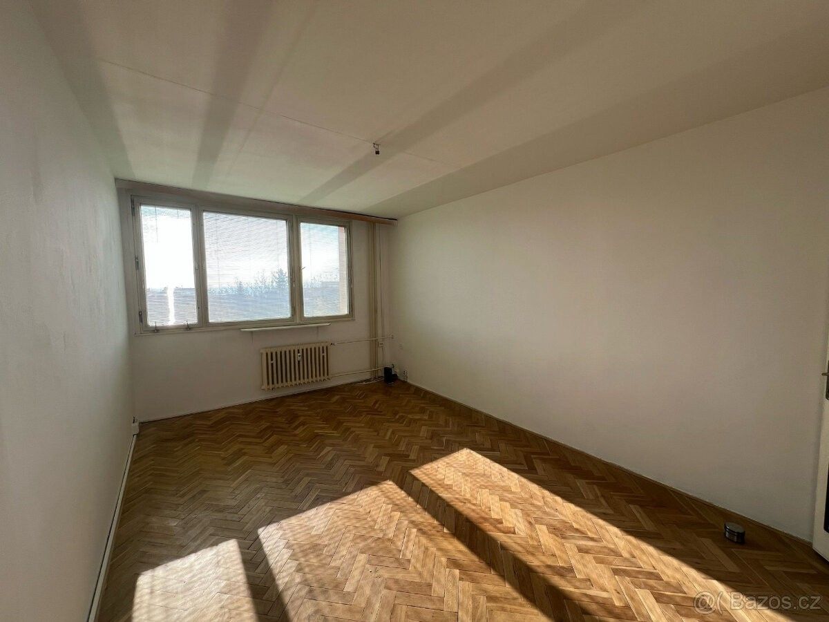 Pronájem byt 3+1 - Brno, 638 00, 18 m²