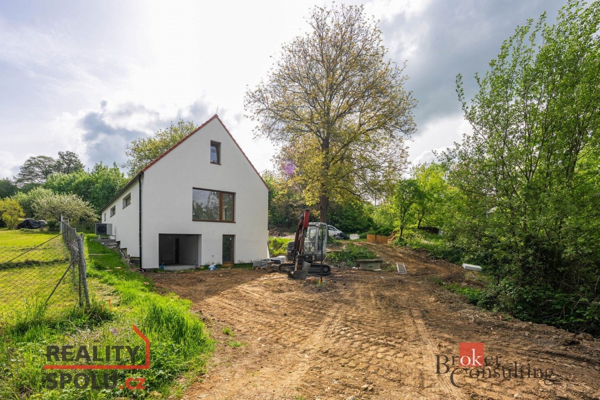 Prodej rodinný dům - Luka pod Medníkem, Jílové u Prahy, 280 m²