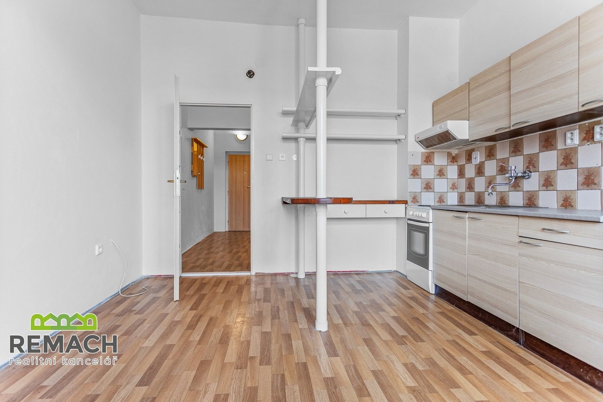 1+1, Běloveská, Náchod, 44 m²