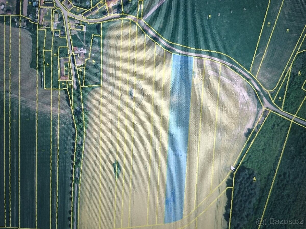 Zahrady, Bernartice u Milevska, 398 43, 6 470 m²