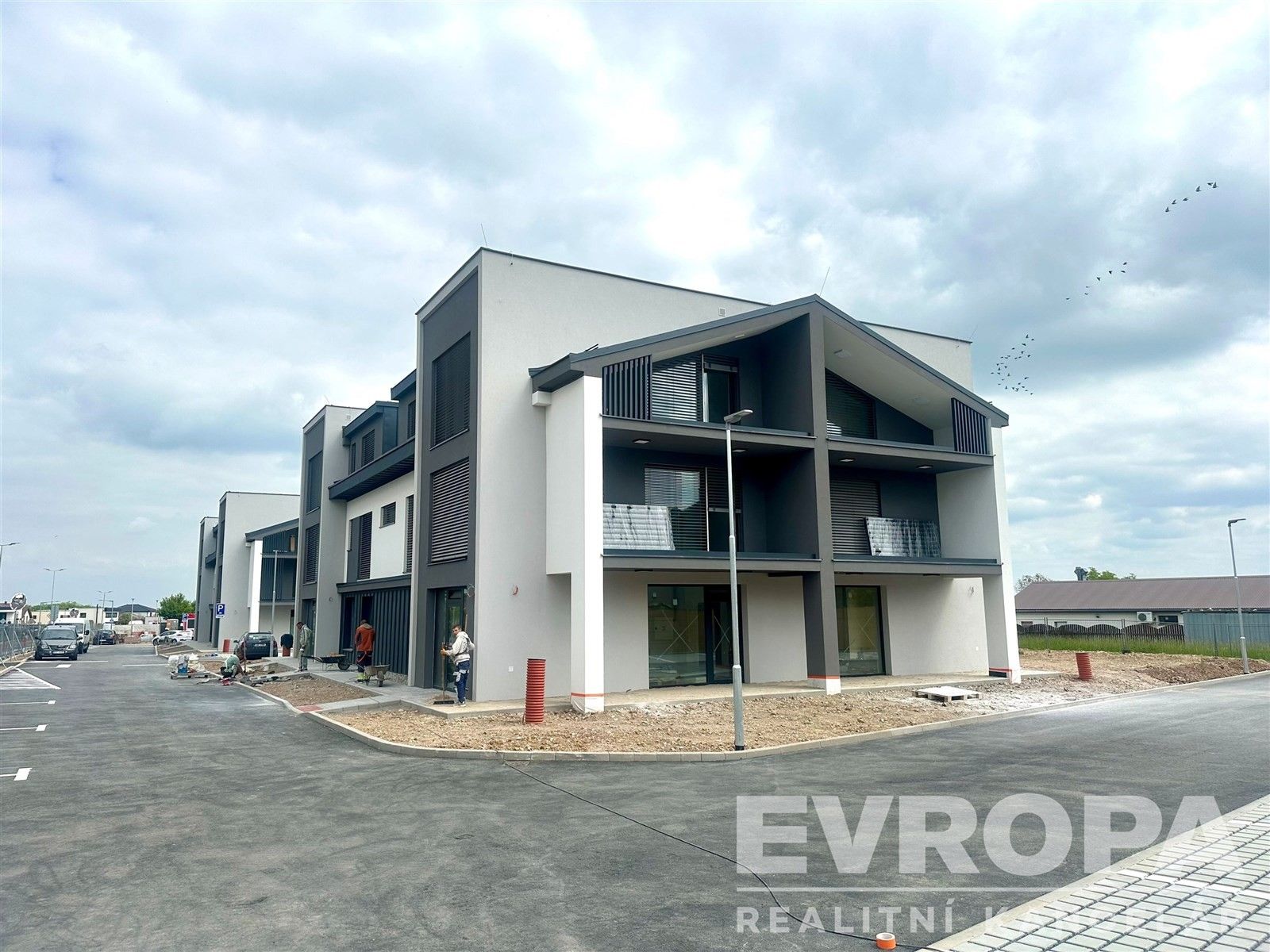 3+kk, Ke Kuchaři, Vysoký Újezd, 85 m²