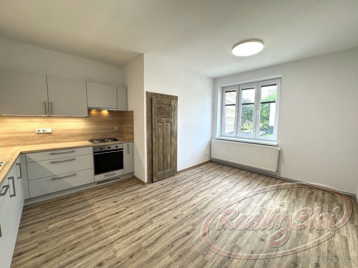 Pronájem byt 1+1 - Náchod, 547 01, 49 m²