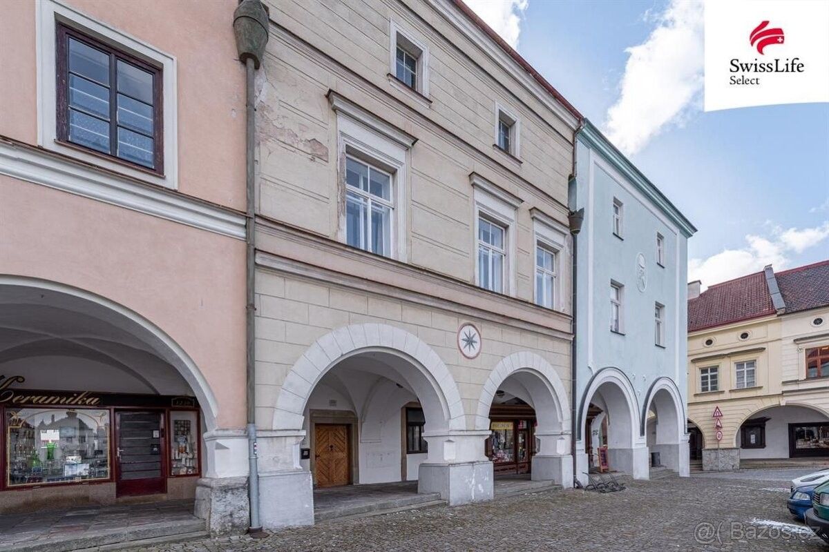 Prodej dům - Nové Město nad Metují, 549 01, 740 m²