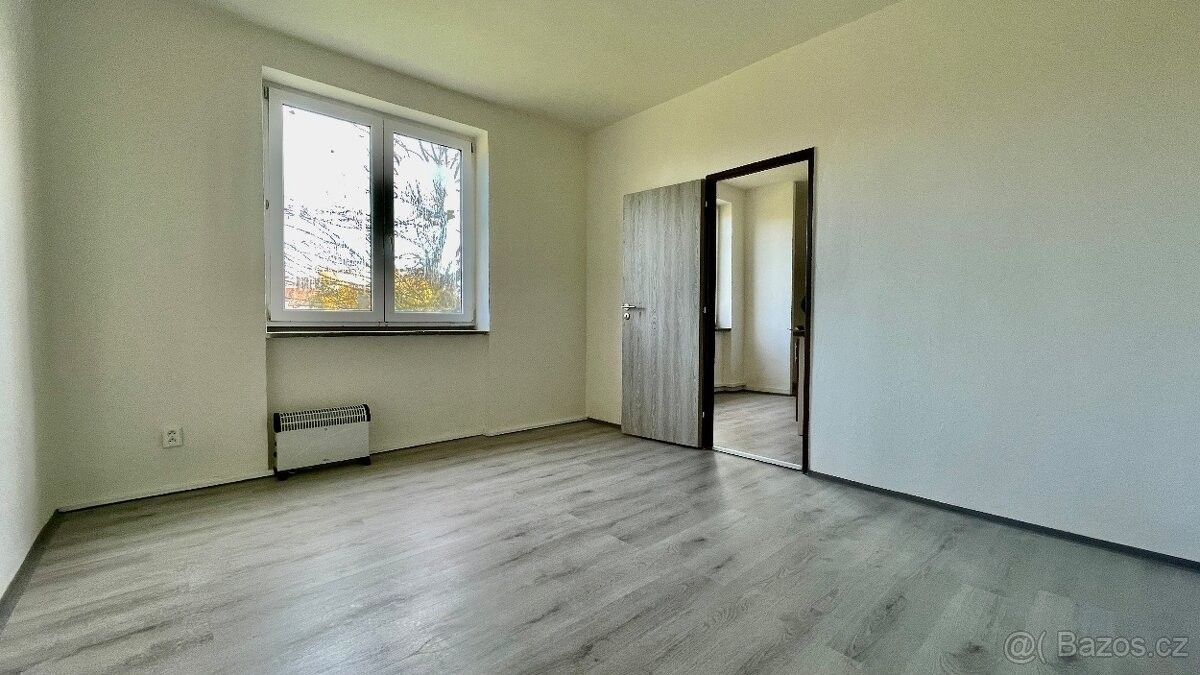 2+1, Kunovice, 686 04