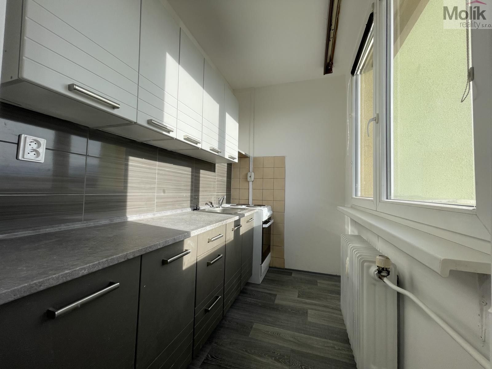Pronájem byt 1+kk - Růžová, Most, 27 m²