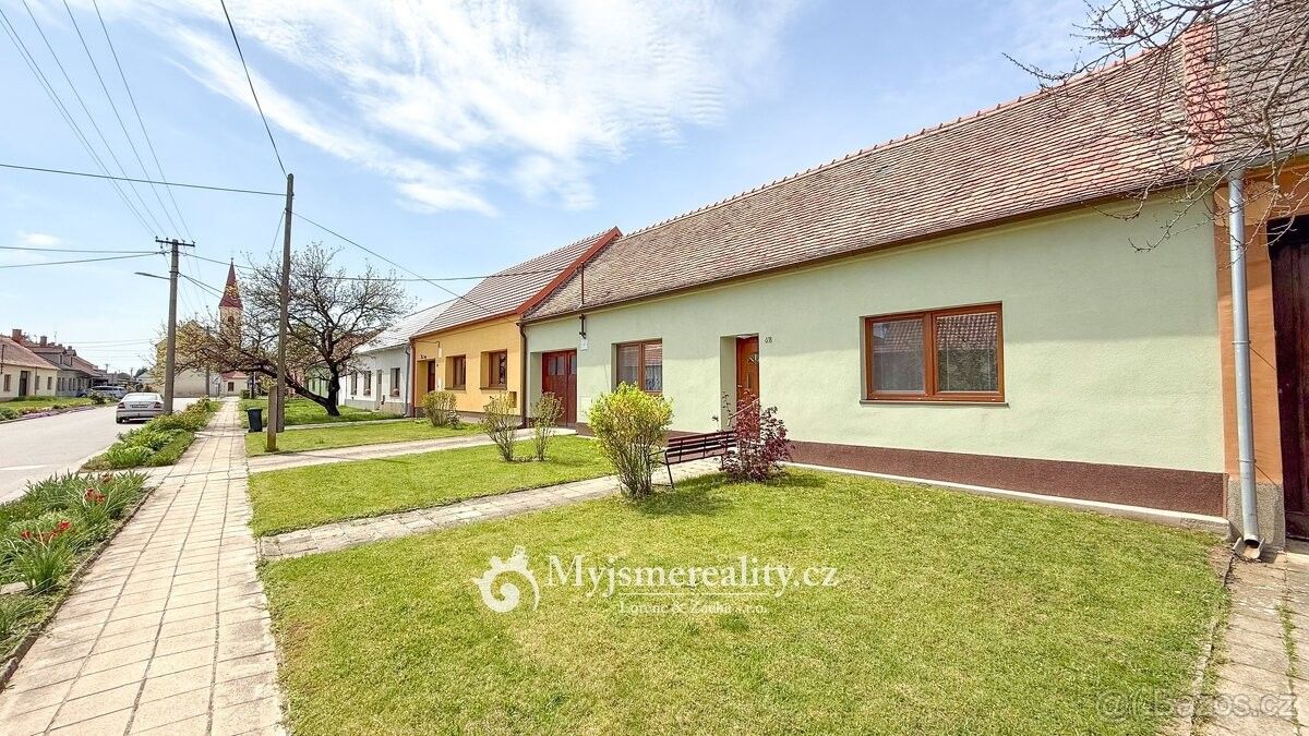 Prodej dům - Jiřice u Miroslavi, 671 78, 215 m²