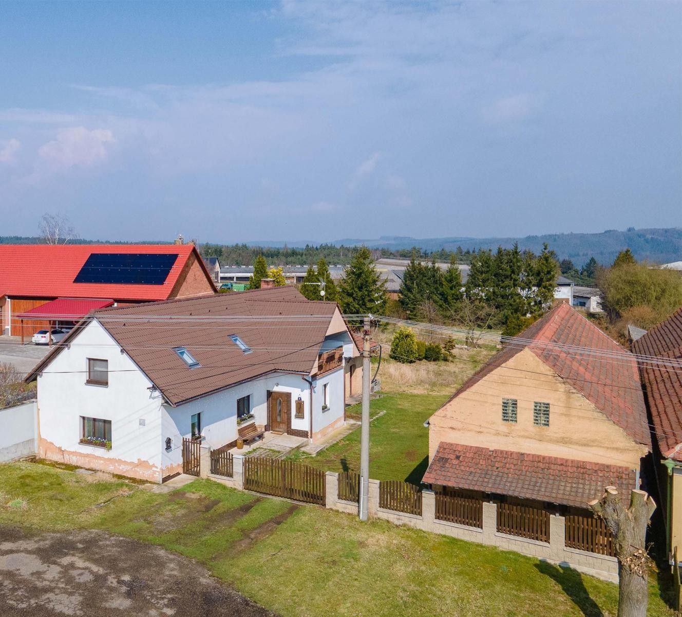 Ostatní, Lhotka u Radnic, 208 m²