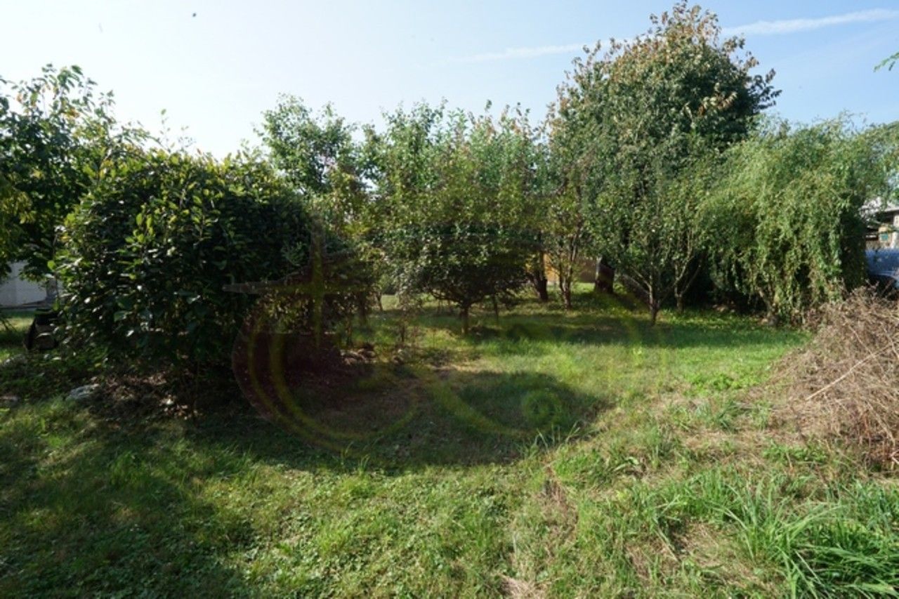 Prodej pozemek pro bydlení - Zaloňov, 1 161 m²