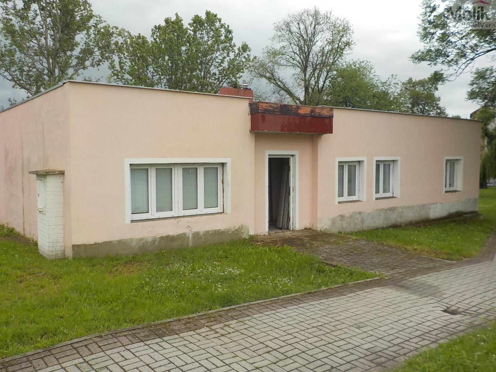 Rodinné domy, Ruská, Dubí, 170 m²