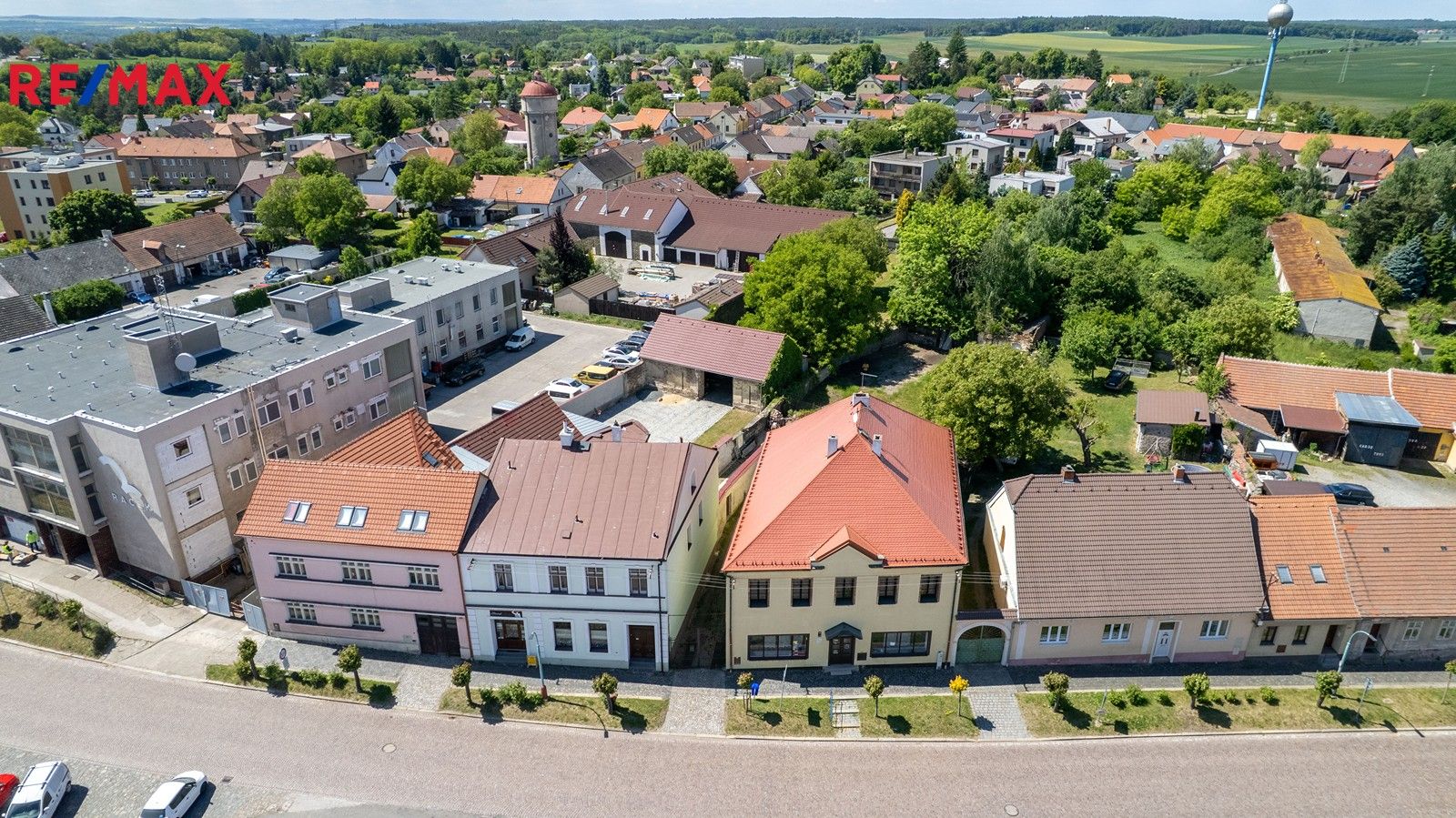 Ostatní, Masarykovo náměstí, Týnec nad Labem, 142 m²