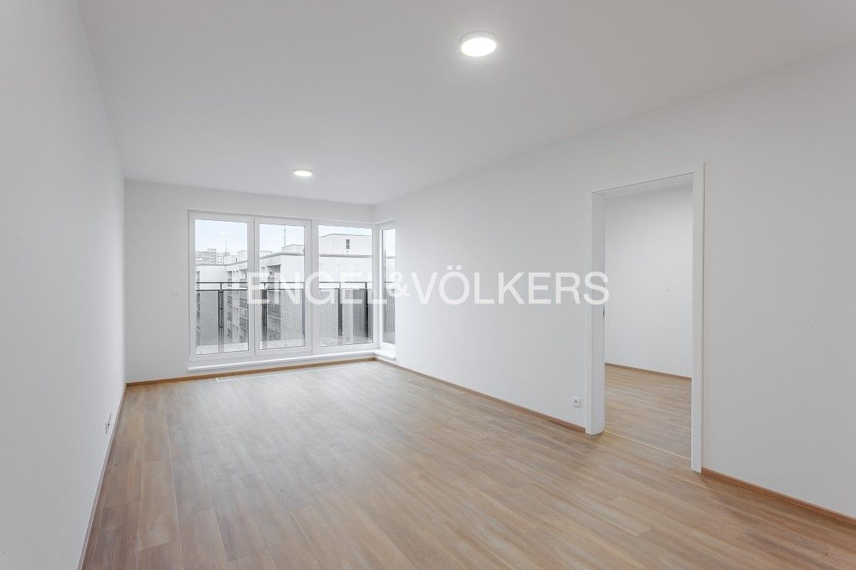 2+kk, Sochorcova, Praha, 57 m²