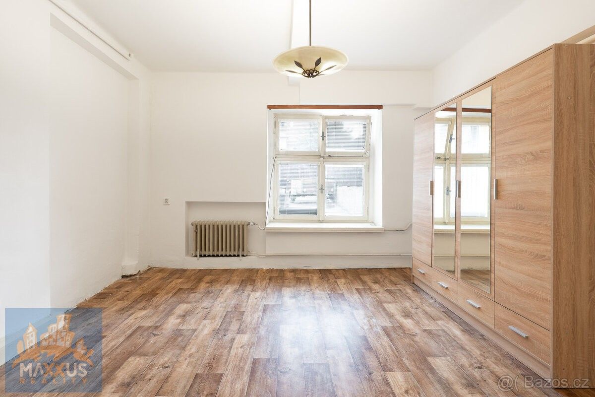 2+kk, Praha, 100 00, 53 m²