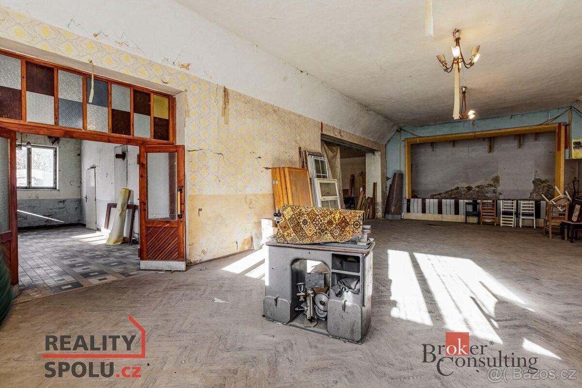 Prodej dům - Úsobí, 582 54, 395 m²