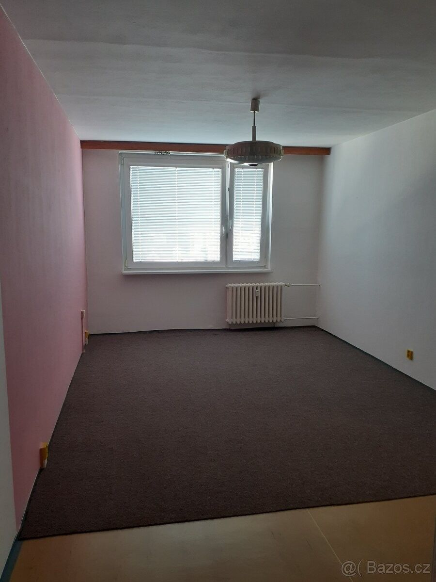 2+kk, Benešov u Prahy, 256 01, 45 m²