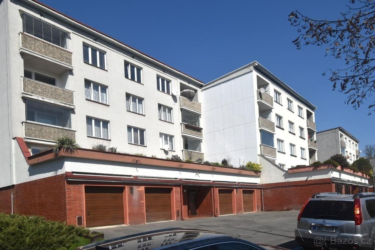 2+1, Praha, 147 00, 62 m²