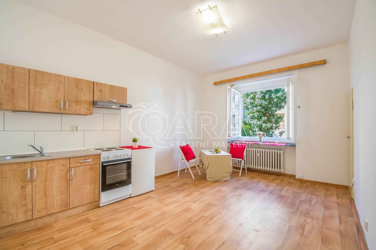 1+kk, Na Skalce, Praha, 27 m²