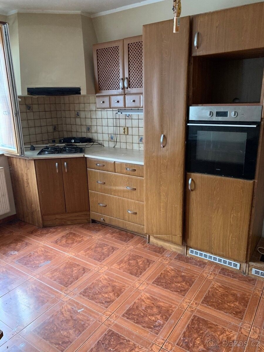 Prodej dům - Pohořelice, 691 23, 1 184 m²