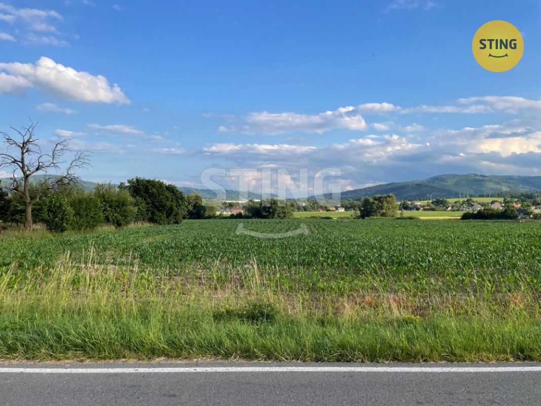 Pozemky pro bydlení, Návsí, 1 800 m²