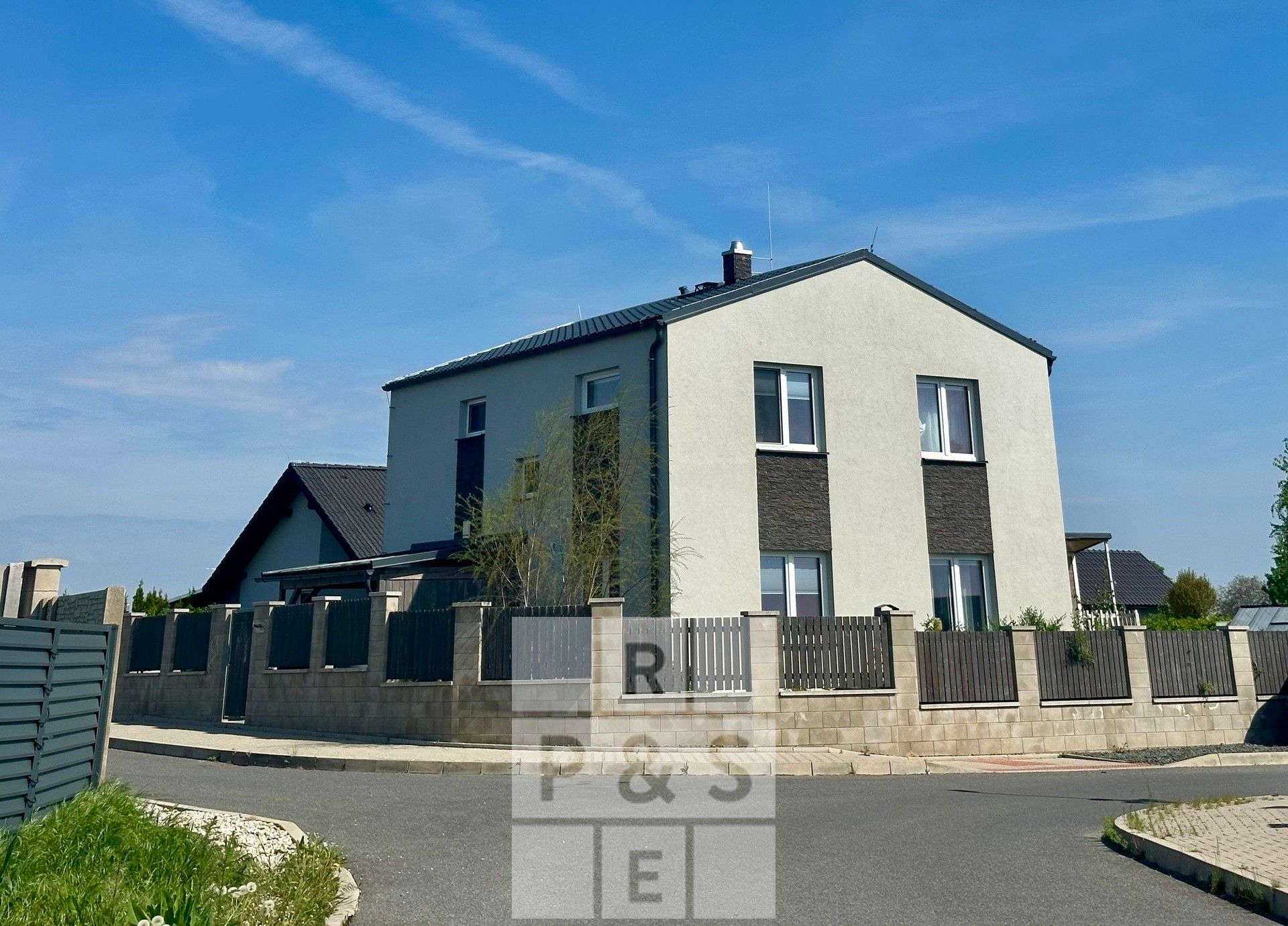 Rodinné domy, Nad Vodojemem, Brandýsek, 162 m²