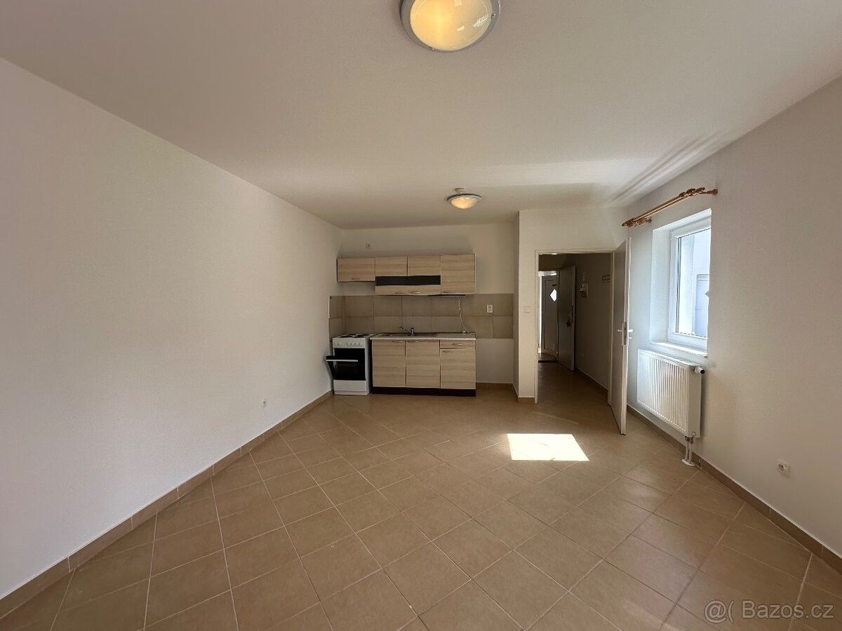 1+kk, Ivanovice na Hané, 683 23, 31 m²