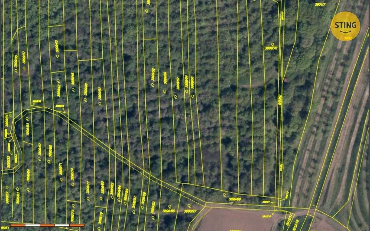 Ostatní, Hluk, 1 581 m²
