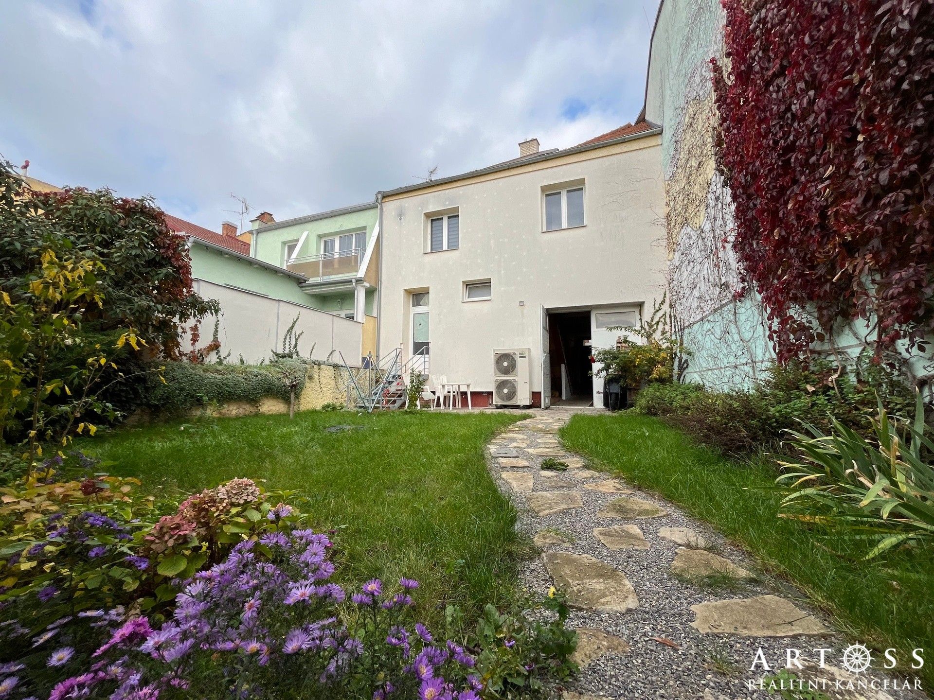 Rodinné domy, Husova, Slavkov u Brna, 265 m²