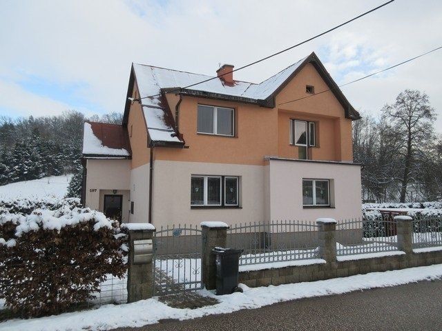Prodej rodinný dům - Kruh, 290 m²