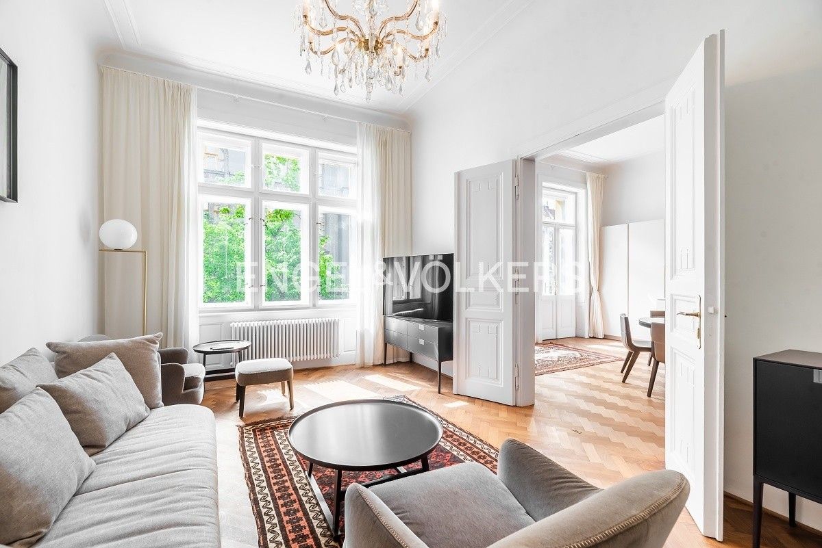 4+kk, Pařížská, Josefov, Praha, Česko, 120 m²