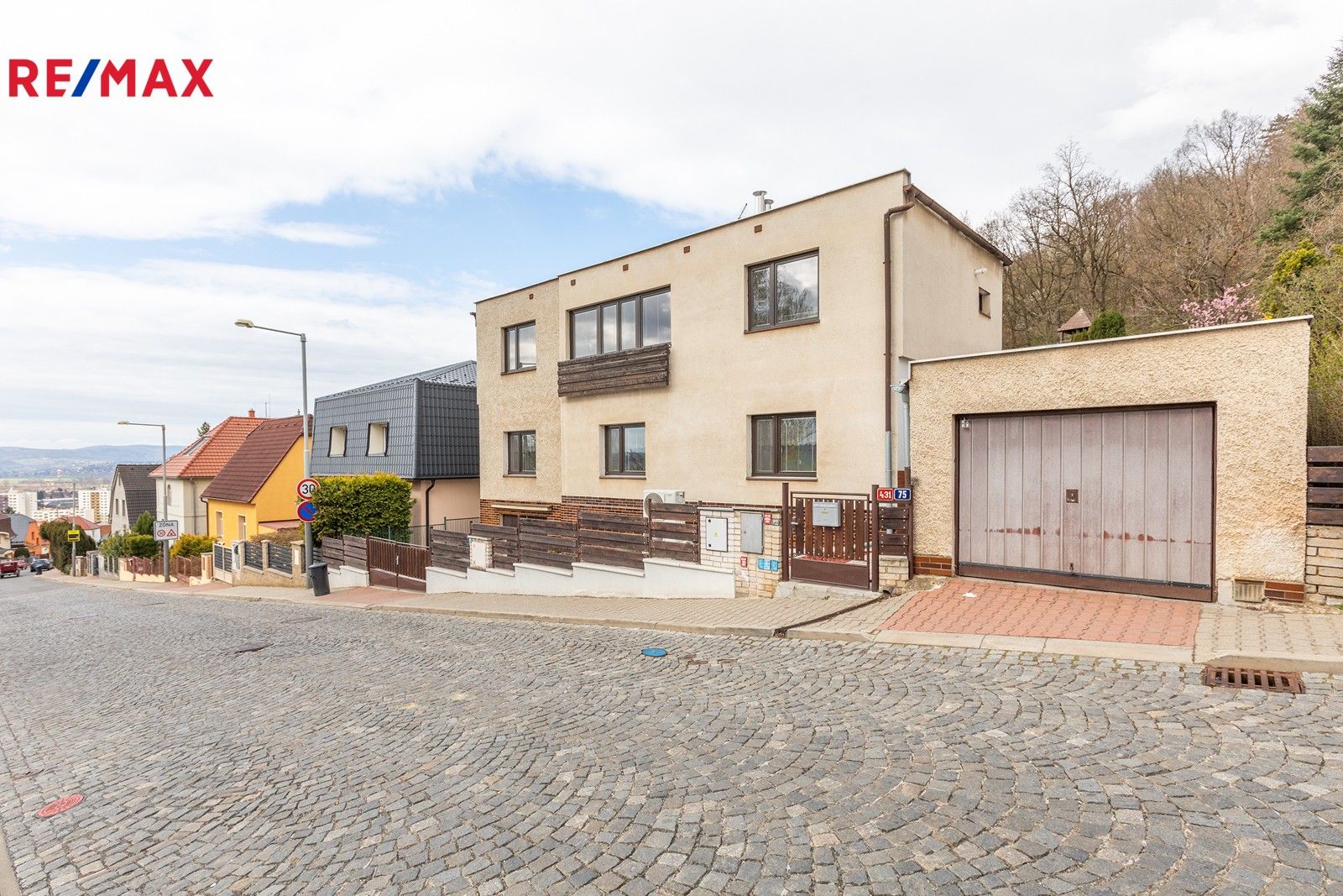 Ostatní, Strážovská, Praha, 180 m²