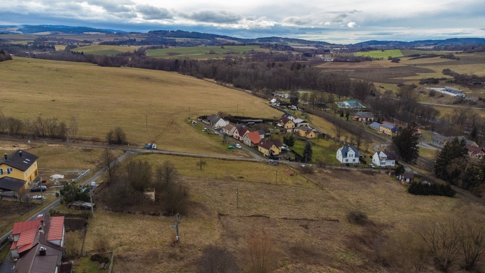Pozemky pro bydlení, Kolinec, 1 438 m²