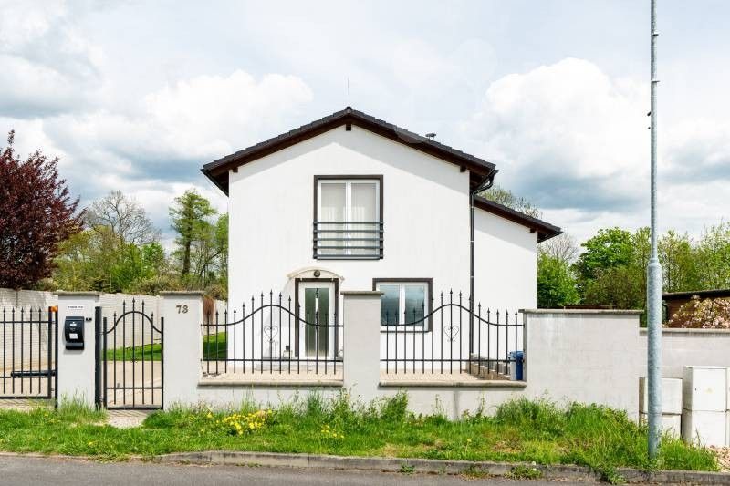 Ostatní, Hany Benešové, Háj u Duchcova, 102 m²