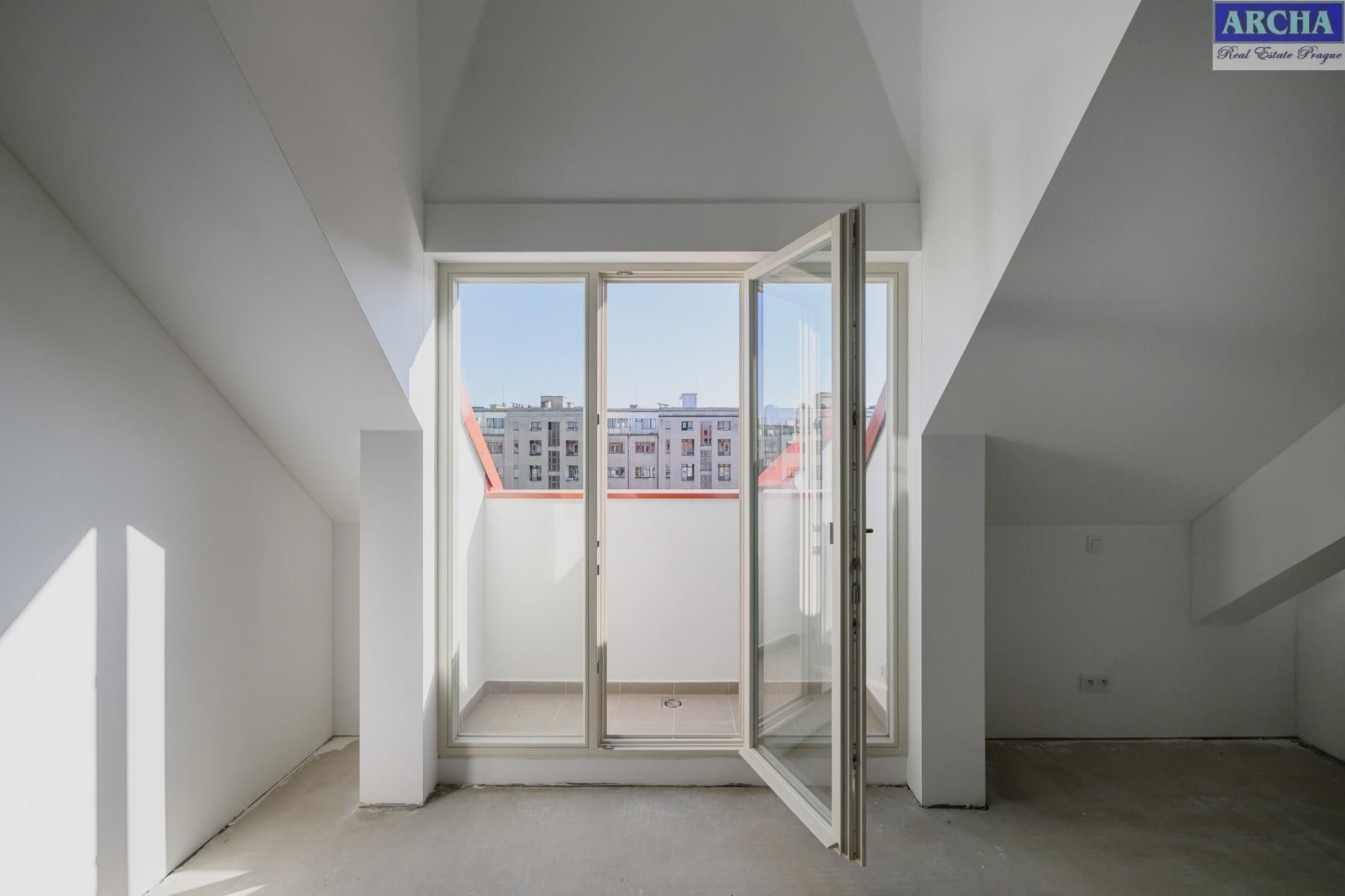 Prodej byt 3+kk - Pelléova, Praha, 121 m²