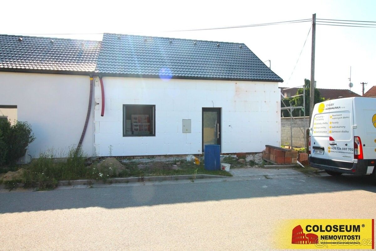 Prodej dům - Hevlín, 671 69, 286 m²