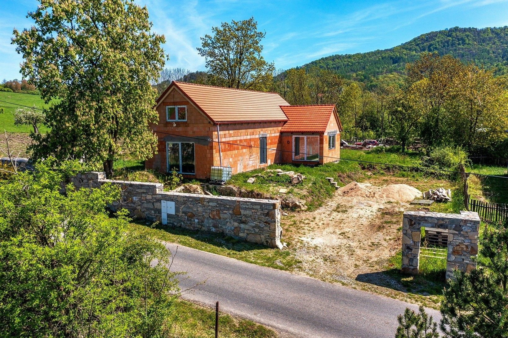 Ostatní, Dolní Týnec, Třebušín, 181 m²