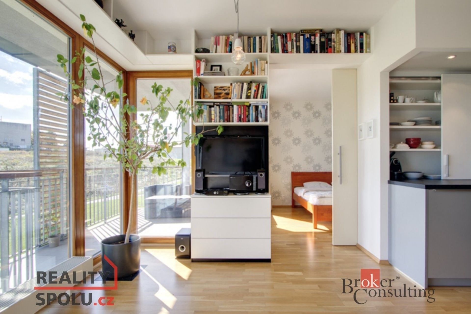 Prodej byt 2+kk - Nad Smetankou, Praha, 54 m²