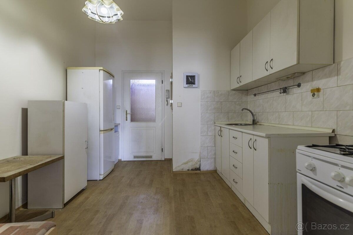 Prodej byt 1+1 - Praha, 186 00, 53 m²