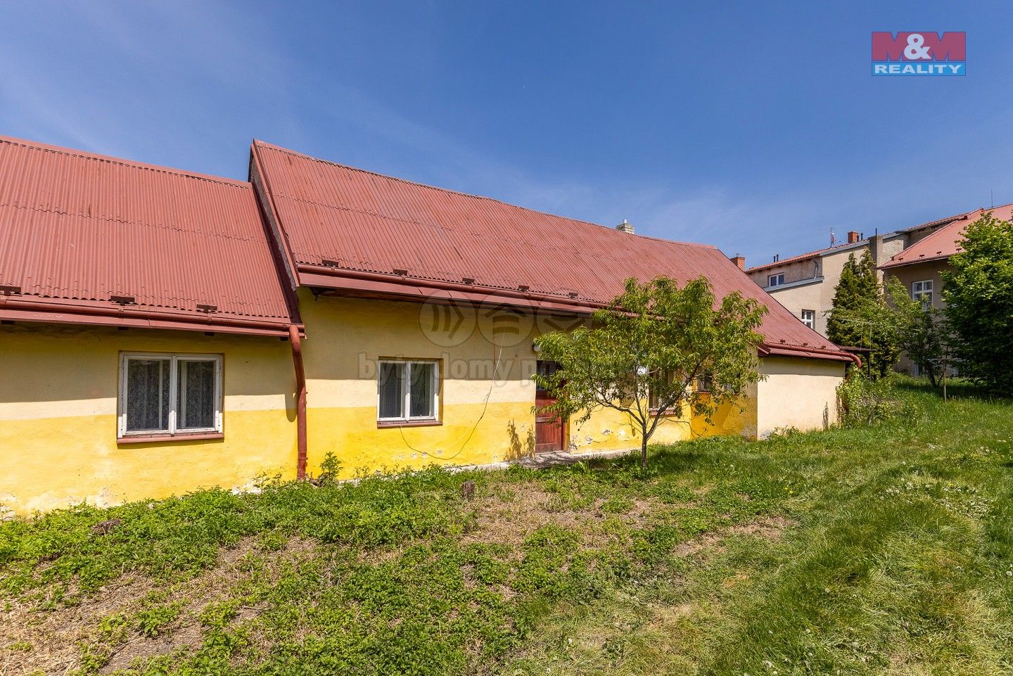 Prodej rodinný dům - Palackého náměstí, Skuteč, 80 m²