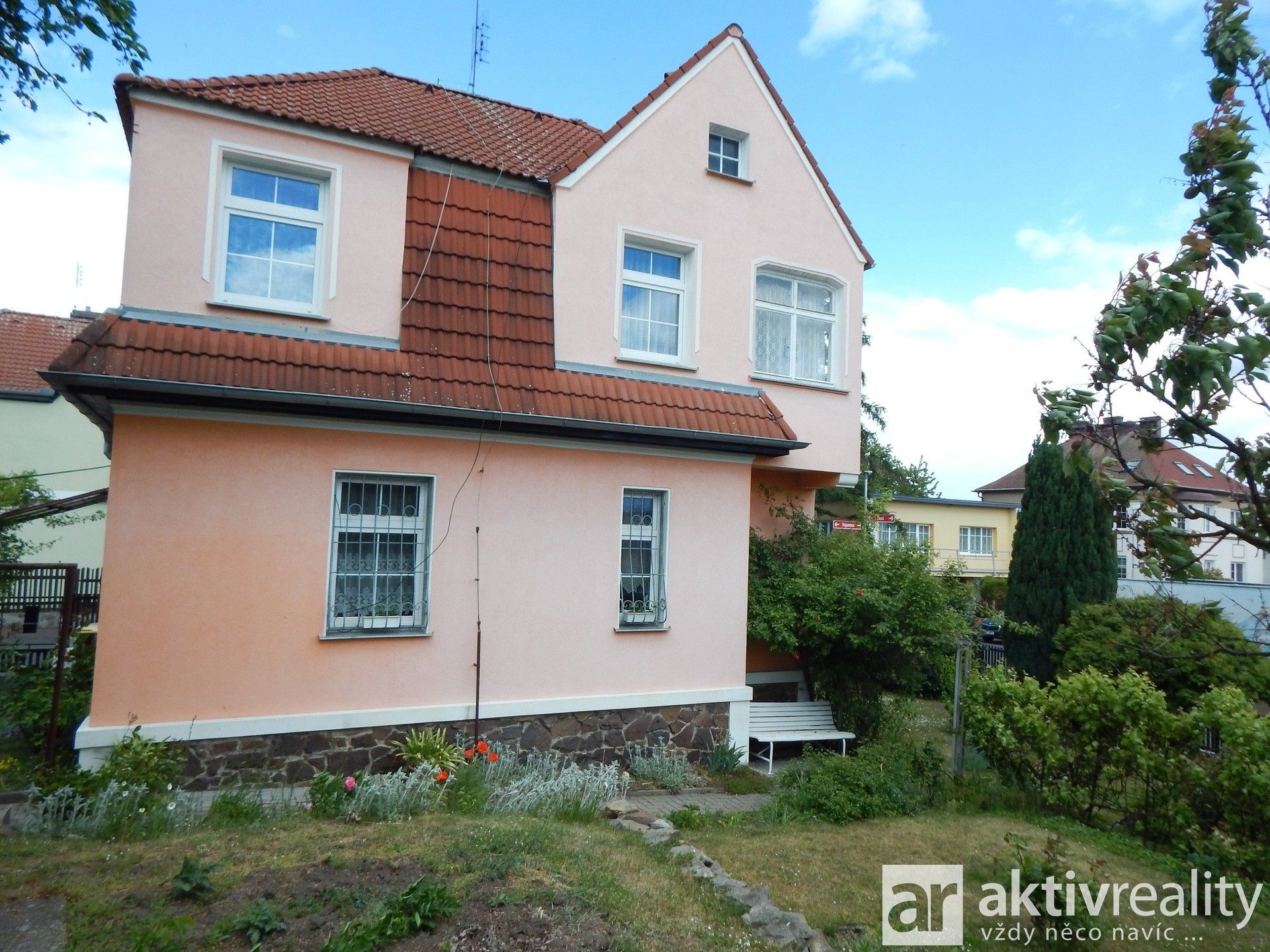 Prodej rodinný dům - Vojanova, Teplice, 133 m²