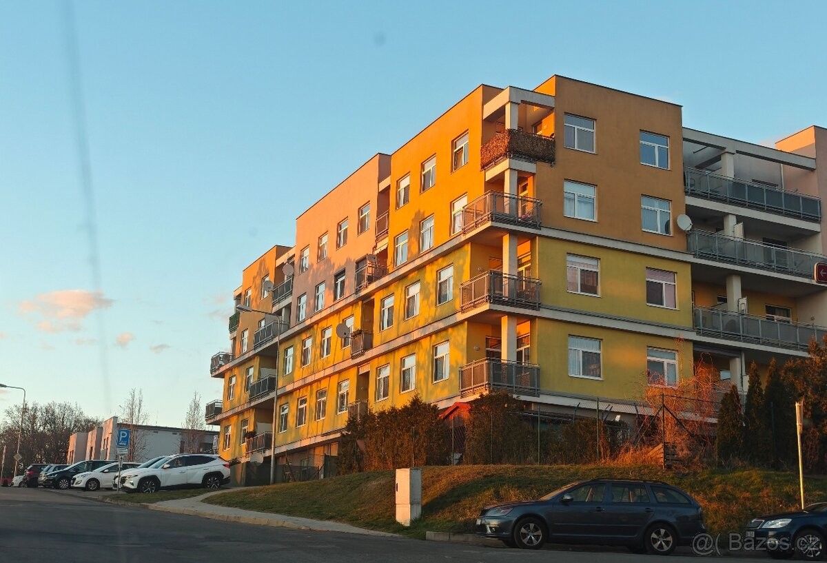 2+kk, Milovice nad Labem, 289 24, 49 m²