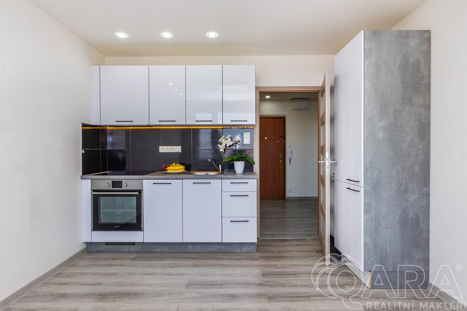 2+kk, Pšenčíkova, Praha, 41 m²