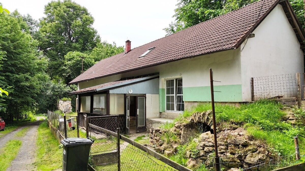 Prodej dům - Golčův Jeníkov, 582 82, 426 m²