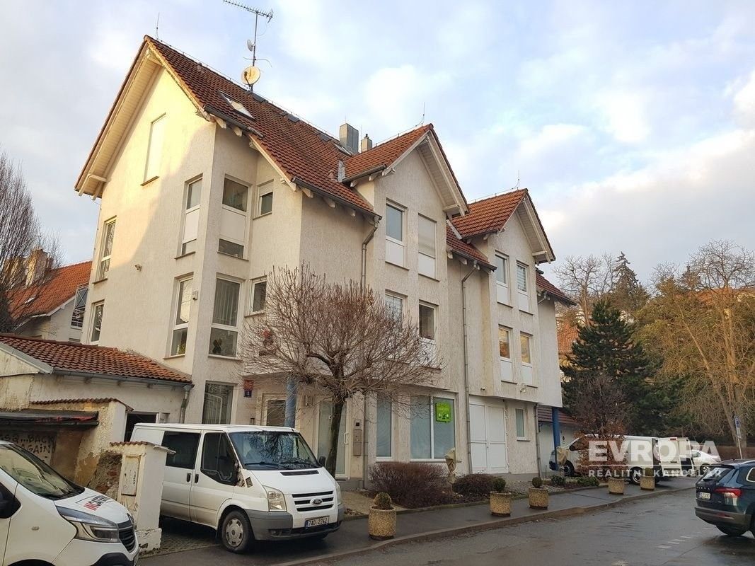 3+kk, Před Skalkami I, Praha, 113 m²