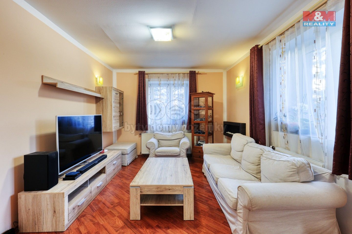 Prodej rodinný dům - Lojovice, Velké Popovice, 140 m²